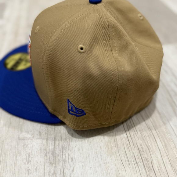 New Era 59FIFTY Mets‎ Hat 7 1/8 Tan Blue Fitted Pixel Embroidered MLB NWT - Picture 4 of 6